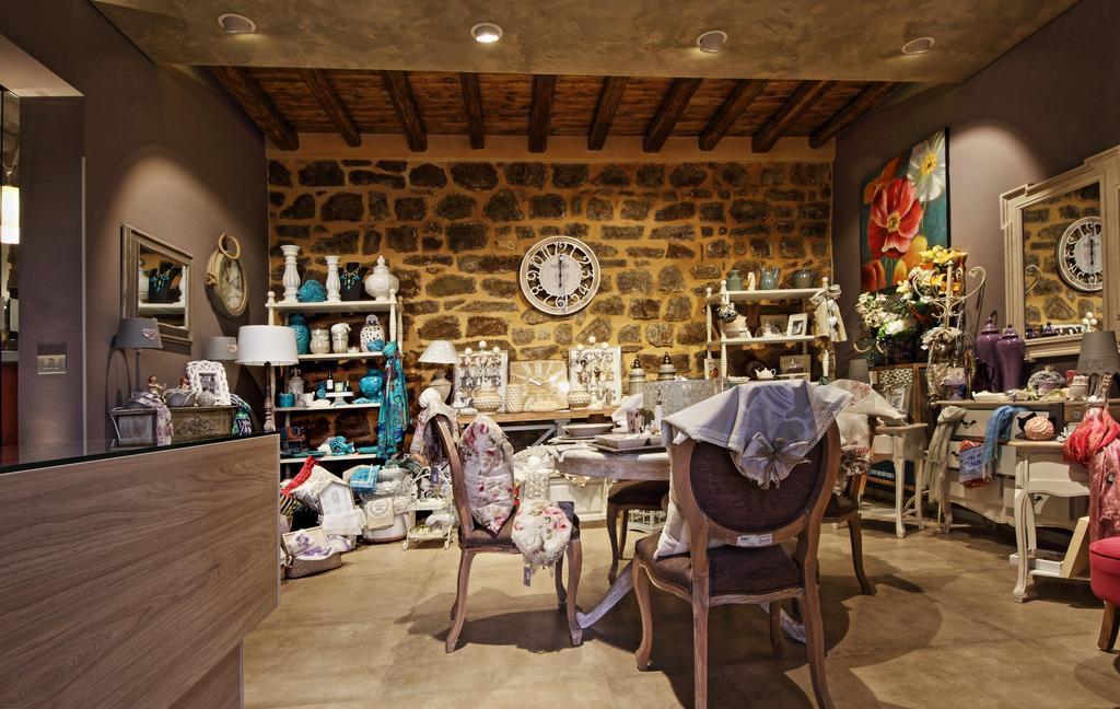 Notti O' Tunn Luxury Rooms In Centro Geraci Siculo Exterior photo